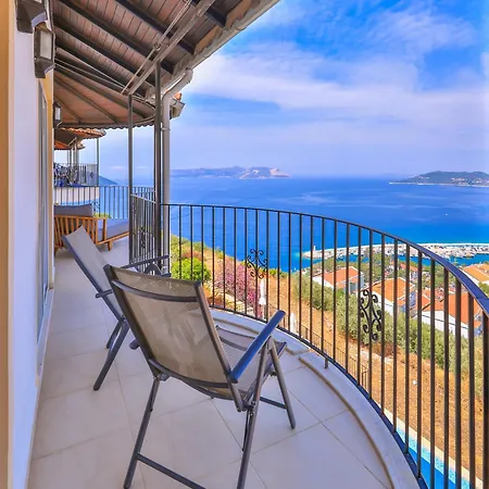 Penthouse The Grand, Kas